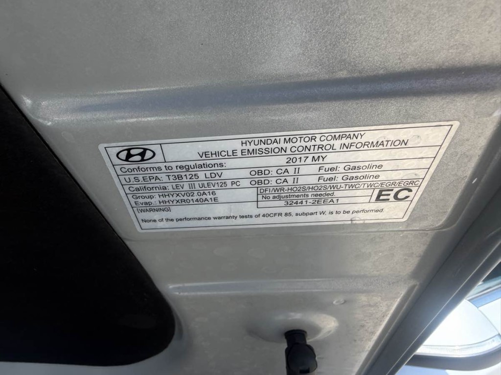 2017 Hyundai Sonata Image 25