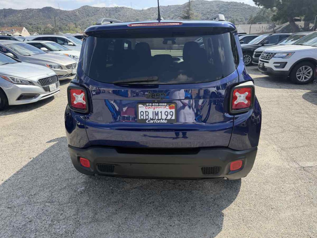 2017 Jeep Renegade Image 6
