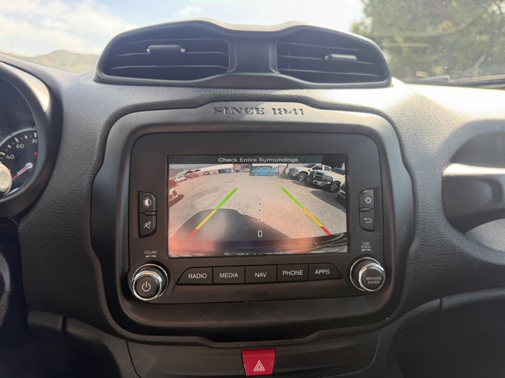 2017 Jeep Renegade Image 13
