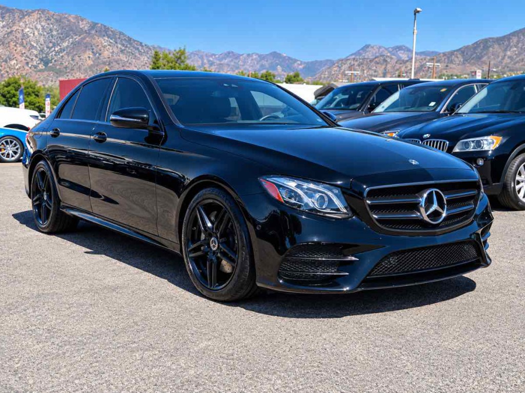 2018 Mercedes-Benz E-Class Image 1