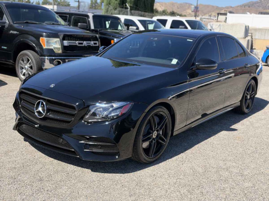 2018 Mercedes-Benz E-Class Image 4