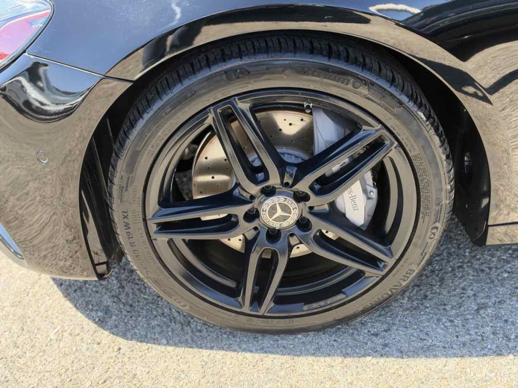 2018 Mercedes-Benz E-Class Image 8