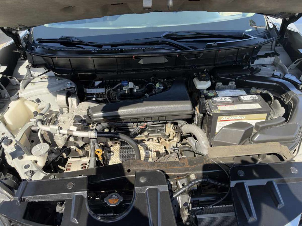 2016 Nissan Rogue Image 23
