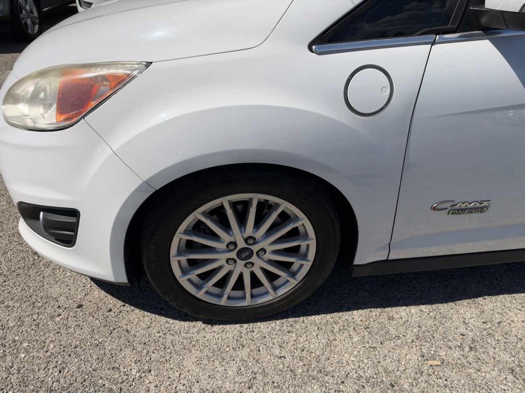 2016 Ford C-Max Image 8