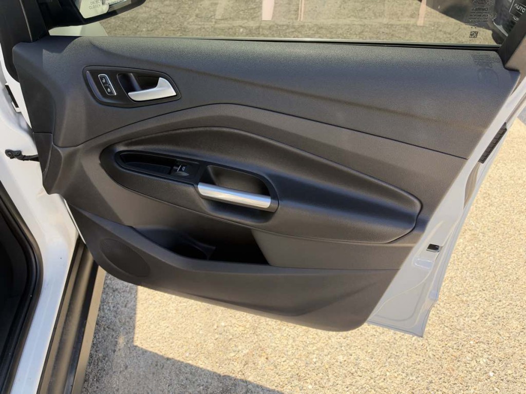 2016 Ford C-Max Image 14