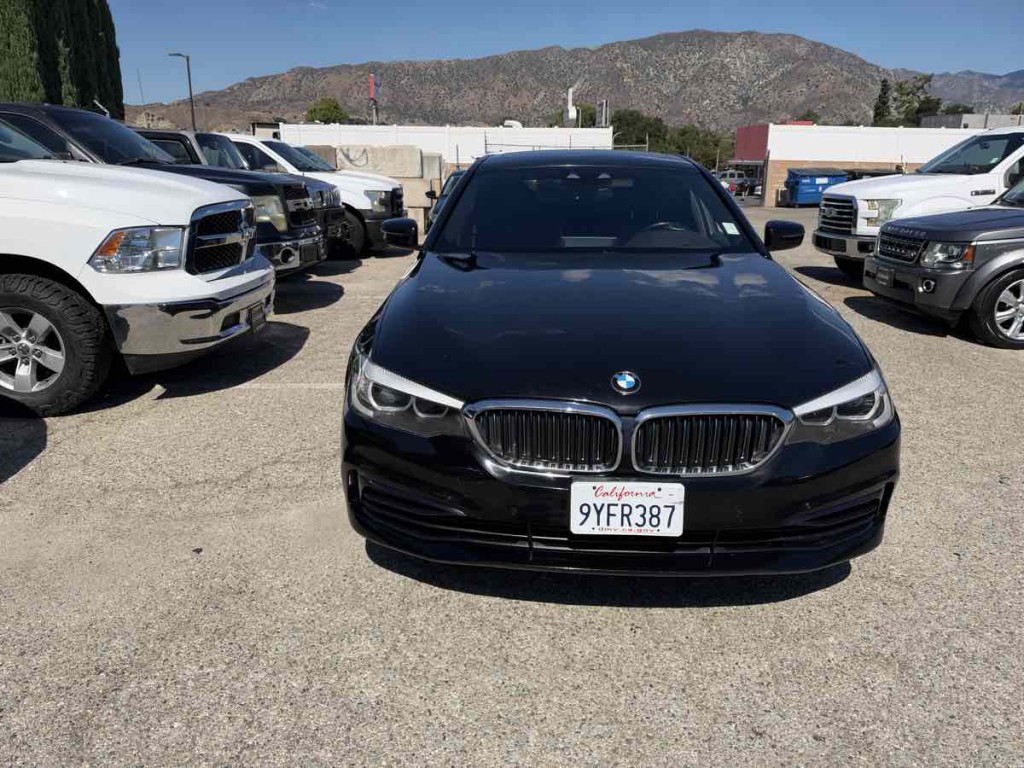 2019 BMW 5 Series Image 2