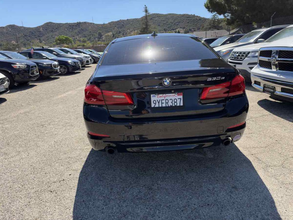 2019 BMW 5 Series Image 5