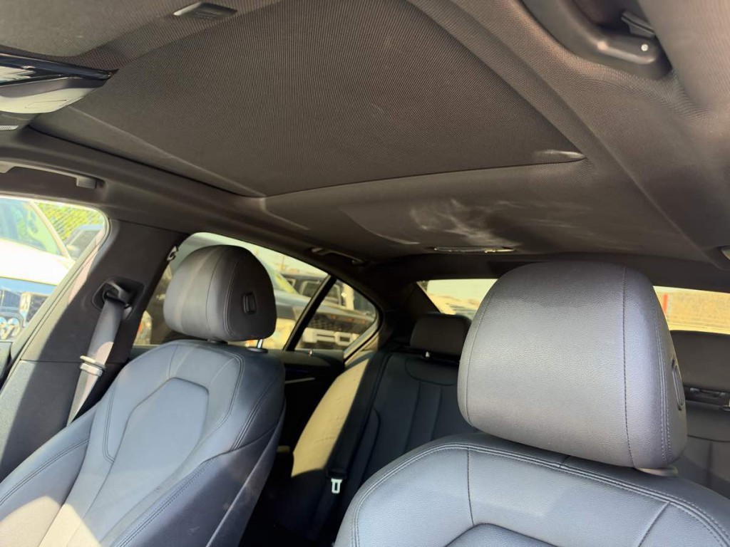 2019 BMW 5 Series Image 10