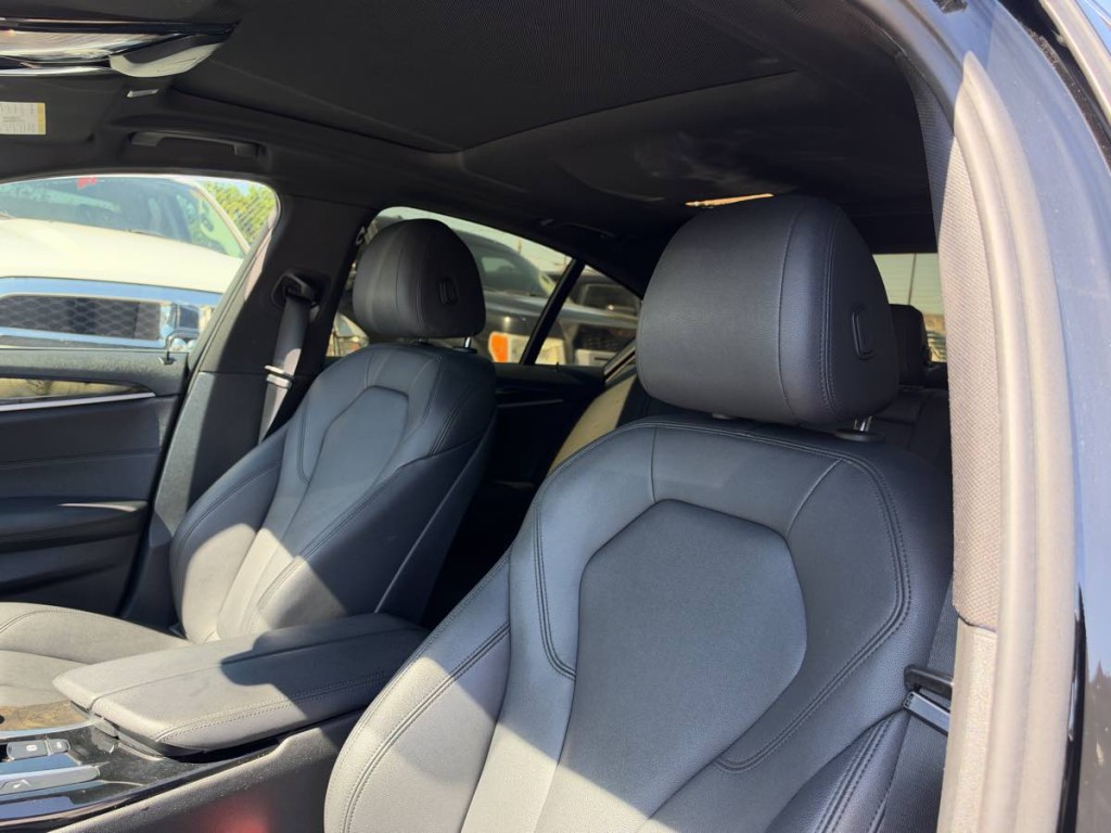 2019 BMW 5 Series Image 20