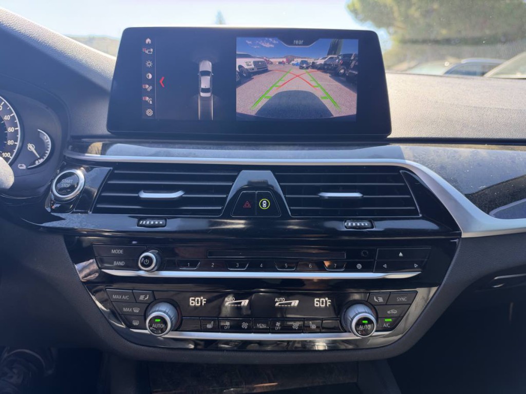 2019 BMW 5 Series Image 27