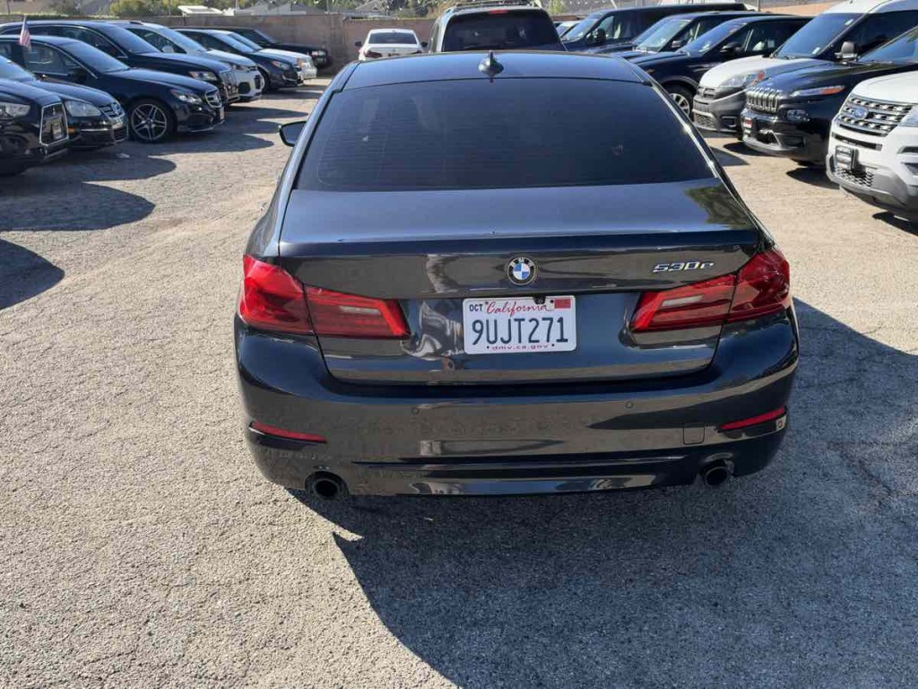 2019 BMW 5 Series Image 5