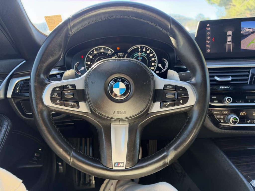 2019 BMW 5 Series Image 10