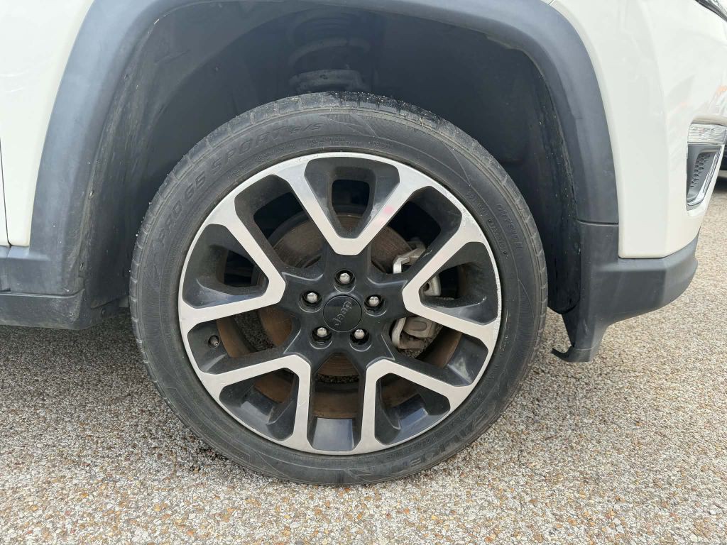 2018 Jeep Compass Image 6