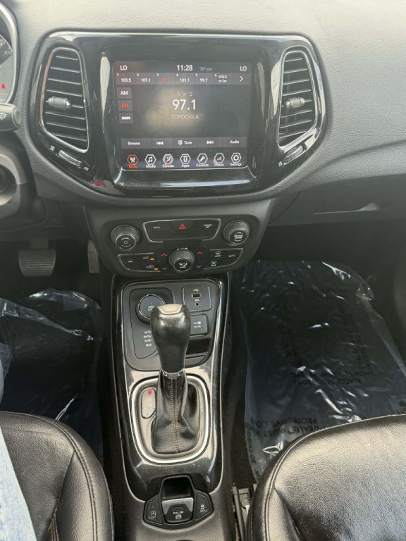 2018 Jeep Compass Image 8