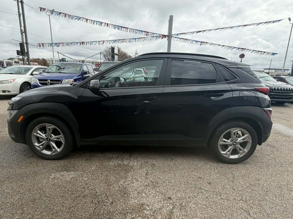 2023 Hyundai Kona Image 2