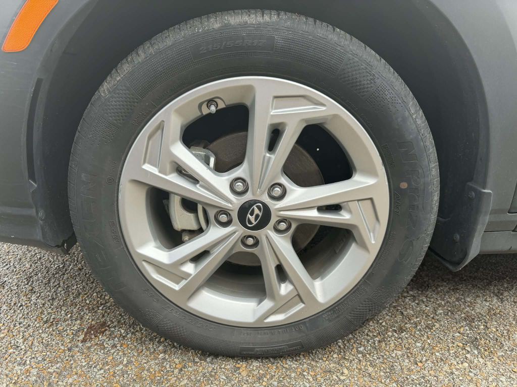 2023 Hyundai Kona Image 5