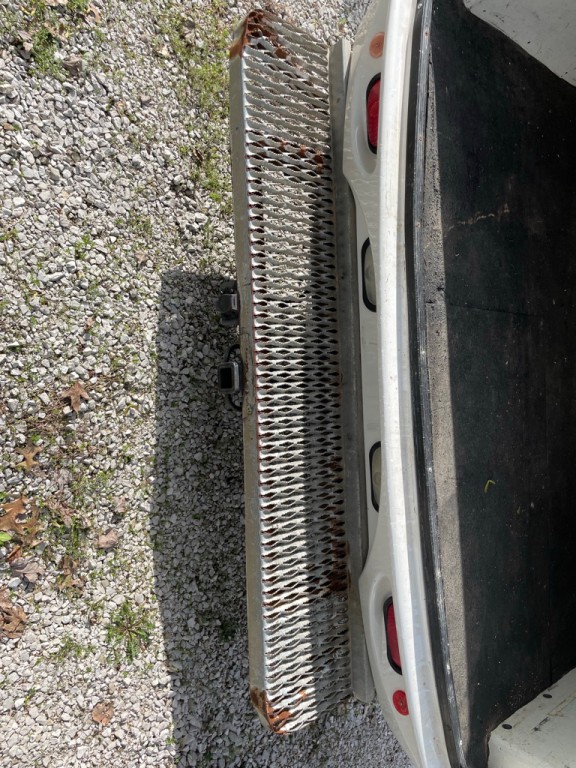 2003 Ford Econoline Image 11