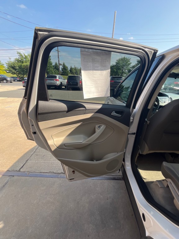 2015 Ford Escape Image 15