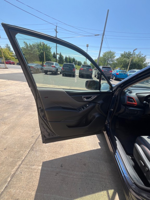2019 Subaru Forester Image 9