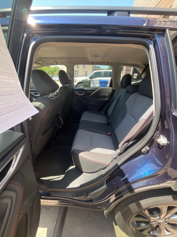 2019 Subaru Forester Image 17
