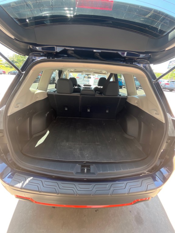 2019 Subaru Forester Image 18