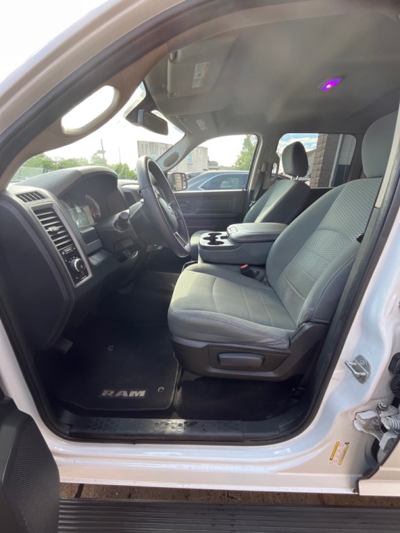 2016 RAM 1500 Image 10