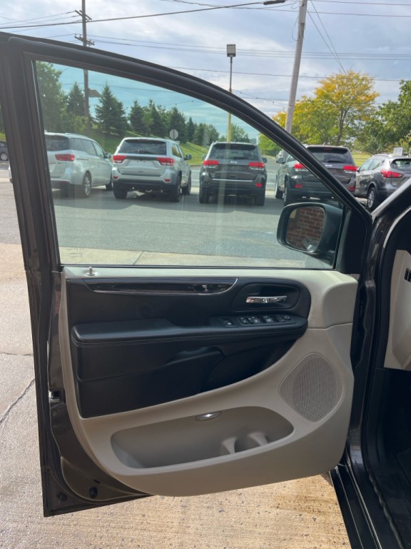 2020 Dodge Grand Caravan Image 9