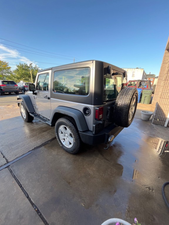 2013 Jeep Wrangler Image 7