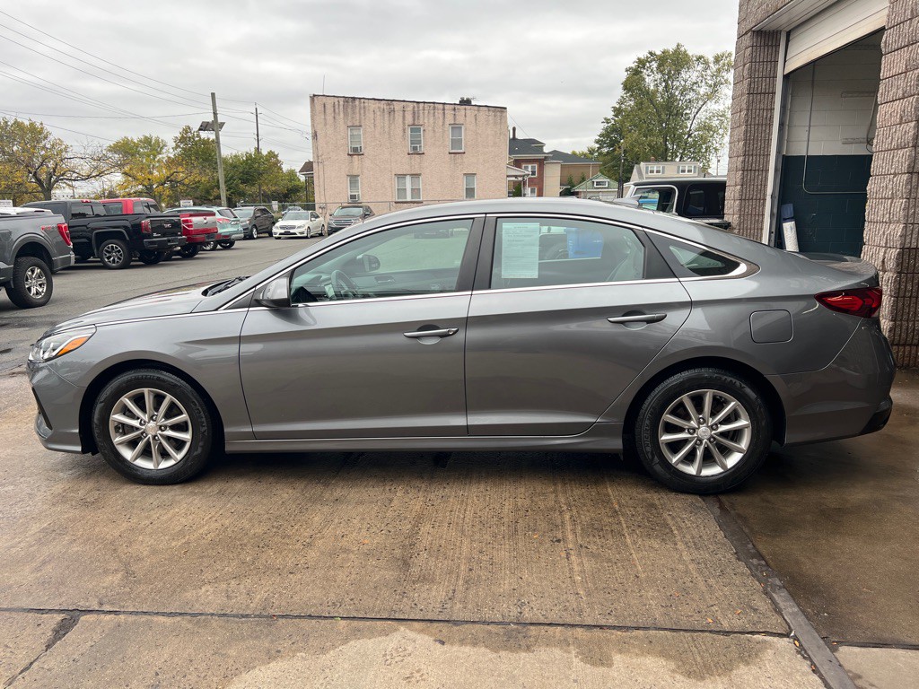 2018 Hyundai Sonata Image 8