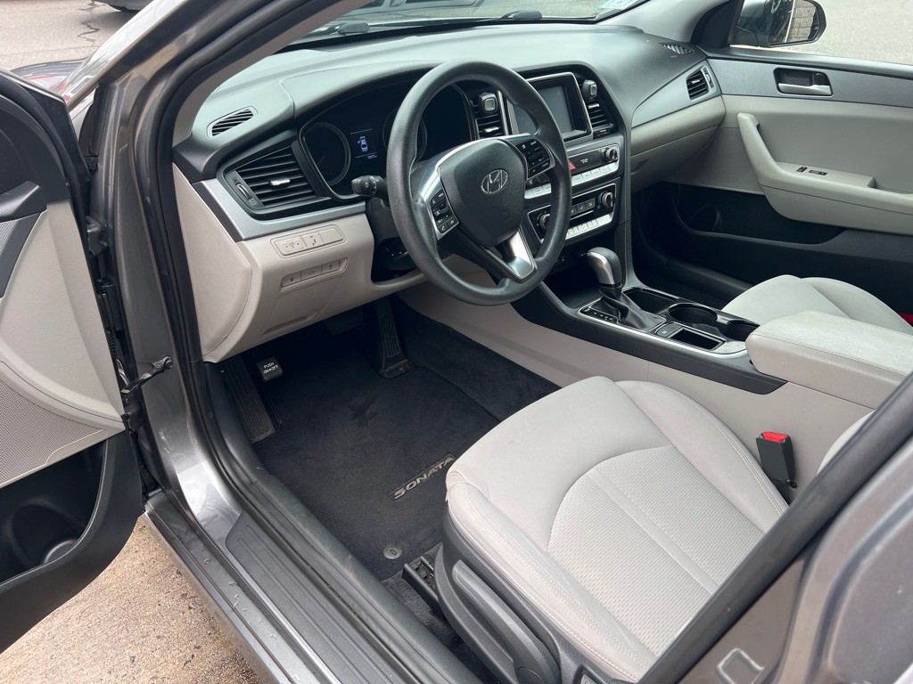2018 Hyundai Sonata Image 9