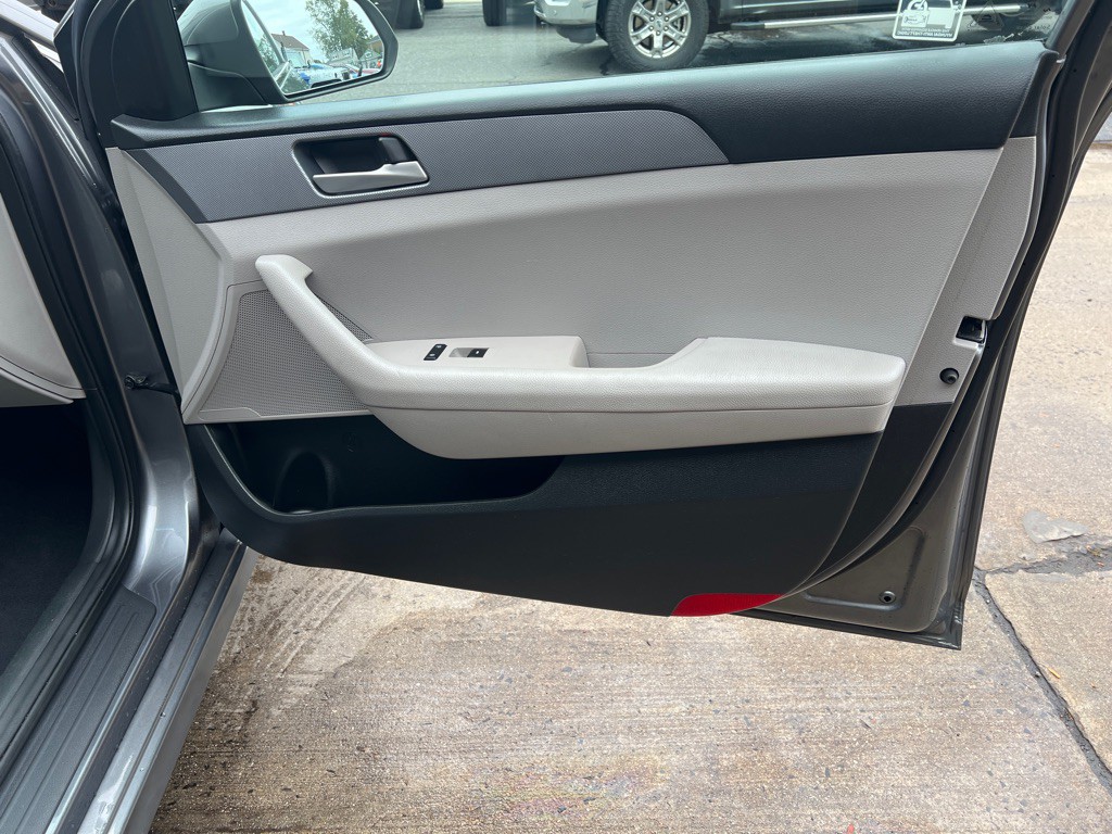 2018 Hyundai Sonata Image 20