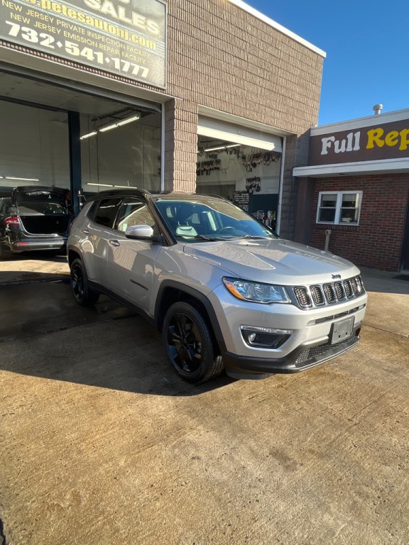 2018 Jeep Compass Image 3