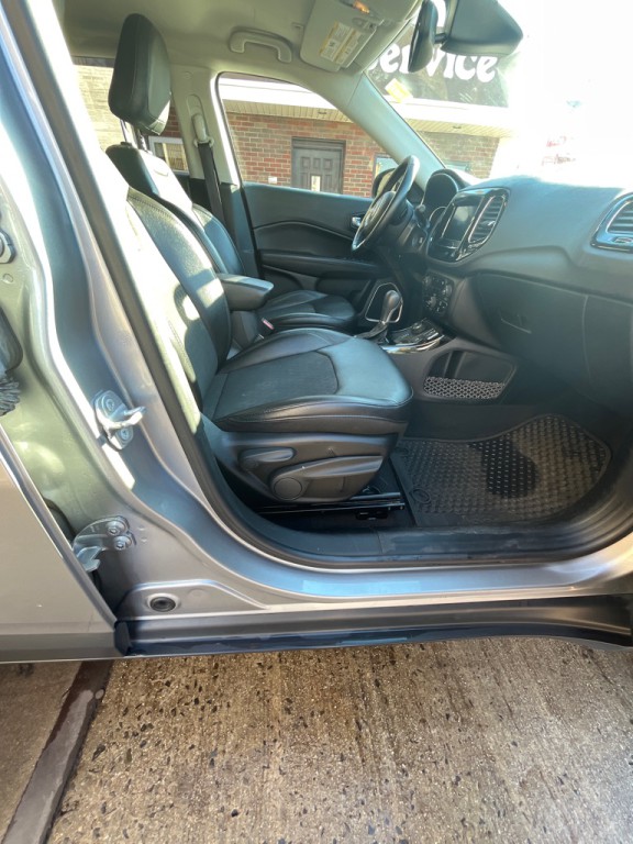 2018 Jeep Compass Image 12