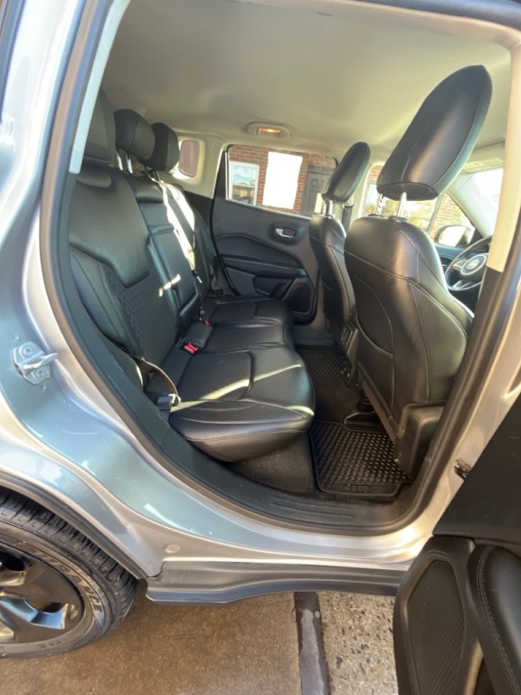 2018 Jeep Compass Image 15