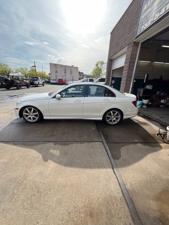 2012 Mercedes-Benz C-Class Image 8