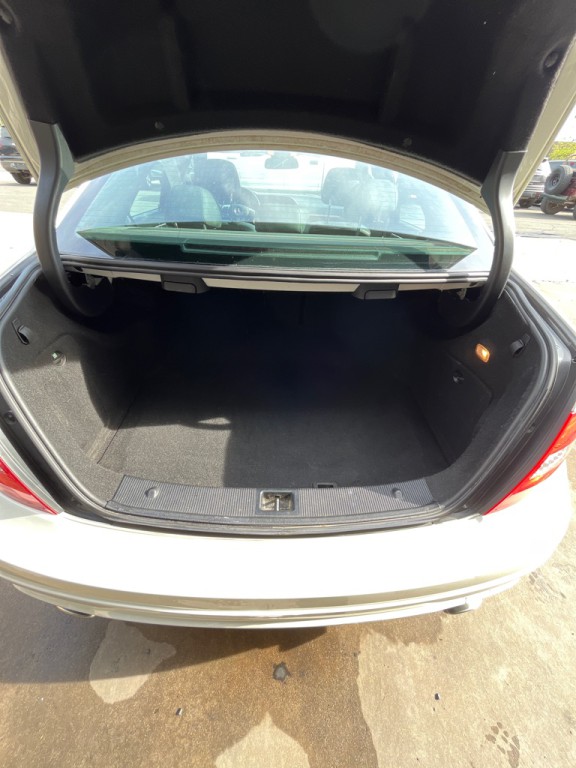 2012 Mercedes-Benz C-Class Image 18