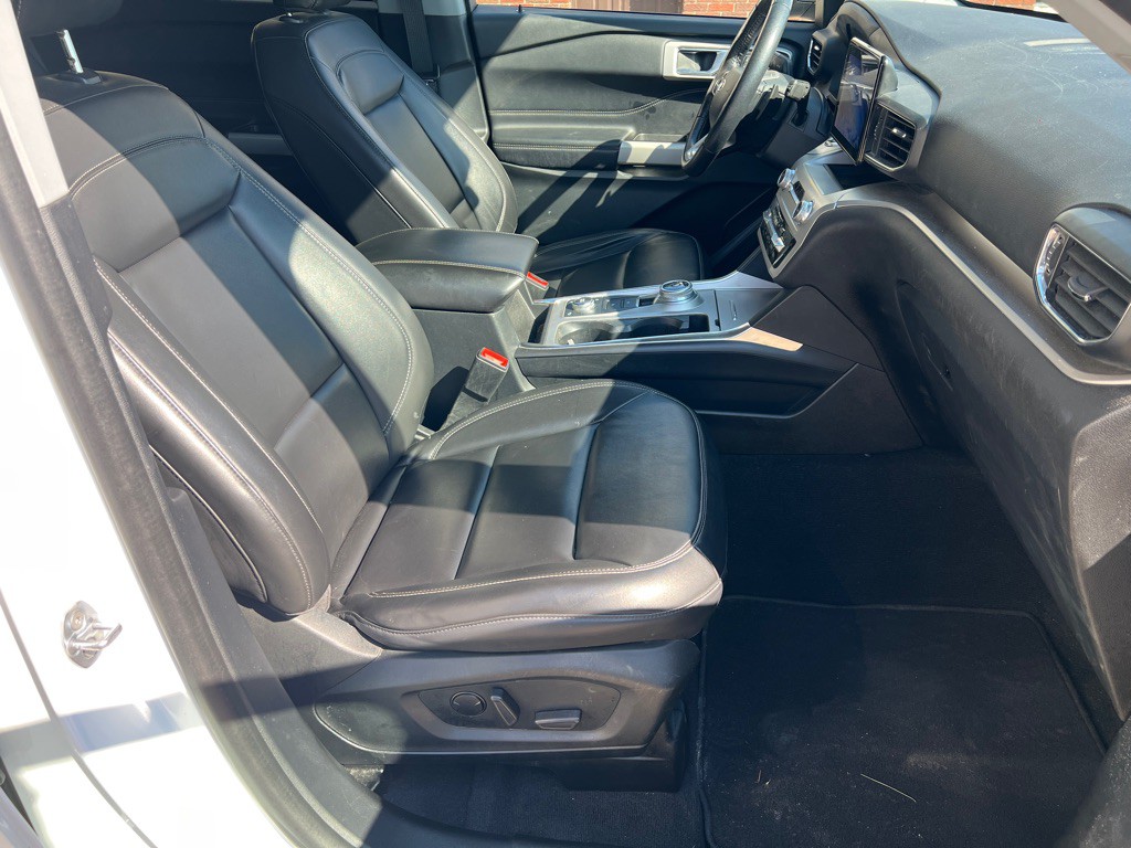 2021 Ford Explorer Image 19