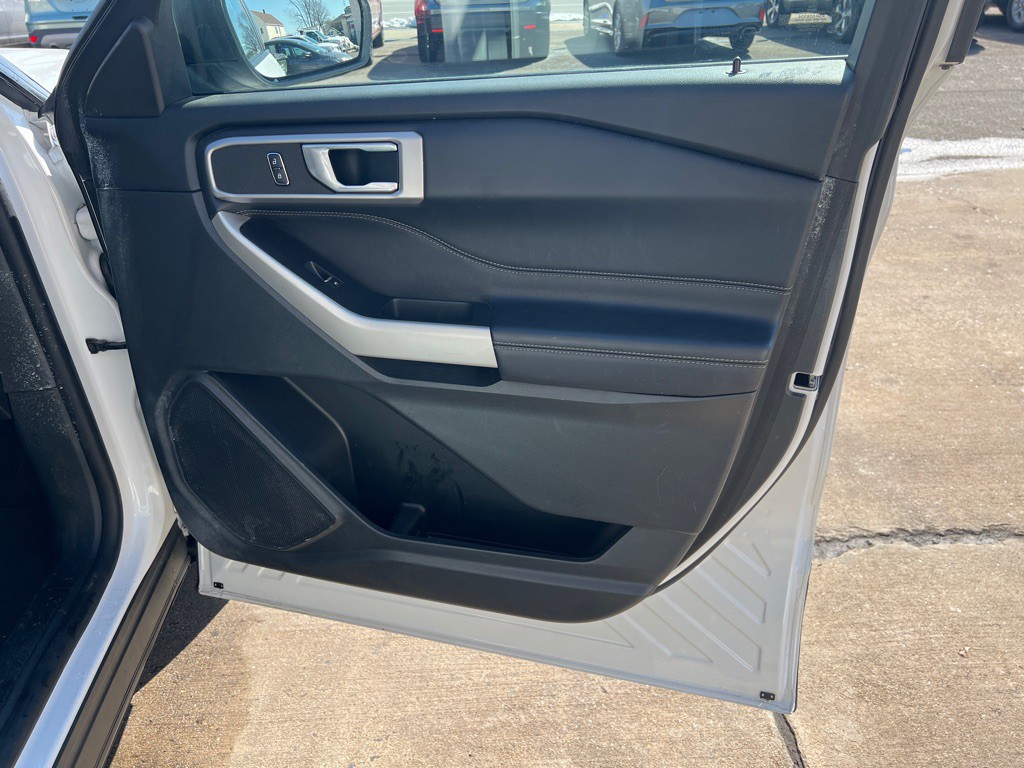 2021 Ford Explorer Image 20