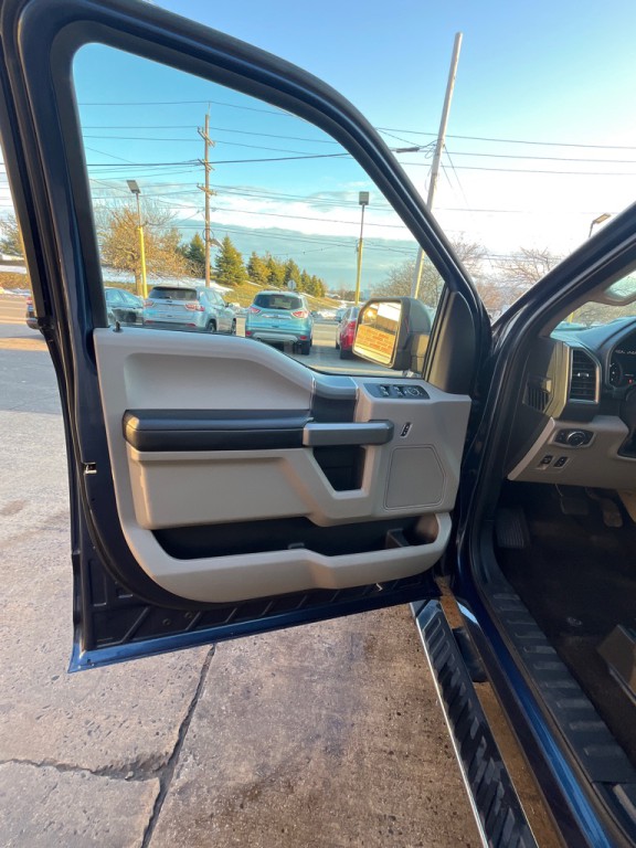 2017 Ford F-150 Image 9