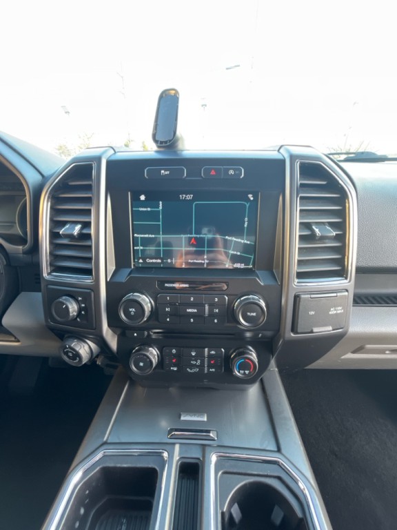 2017 Ford F-150 Image 13