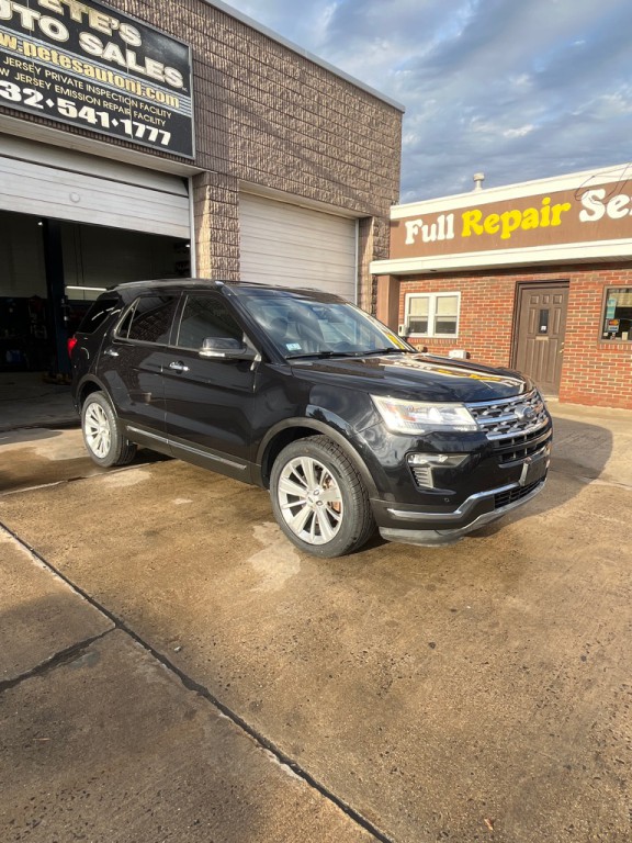 2019 Ford Explorer Image 3