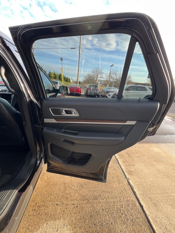 2019 Ford Explorer Image 13