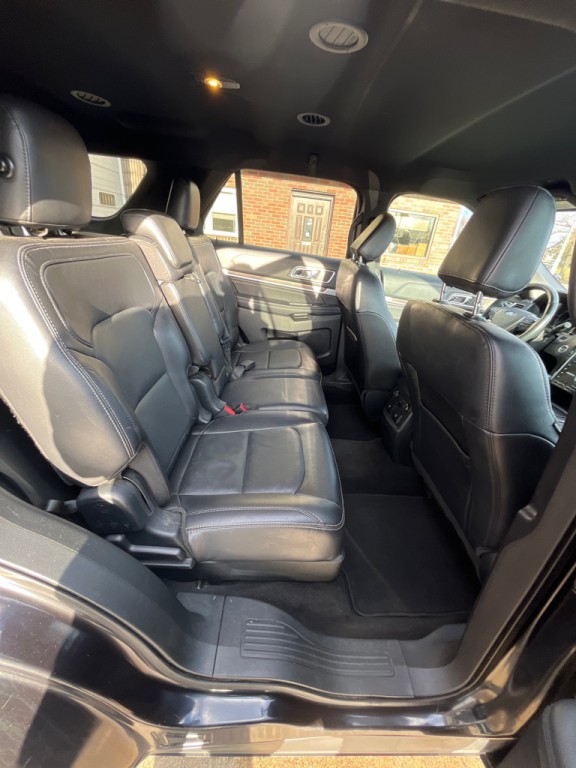 2019 Ford Explorer Image 14
