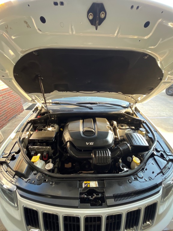 2015 Jeep Grand Cherokee Image 21