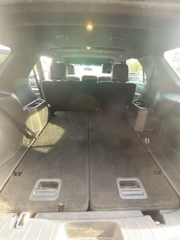 2017 Ford Explorer Image 20