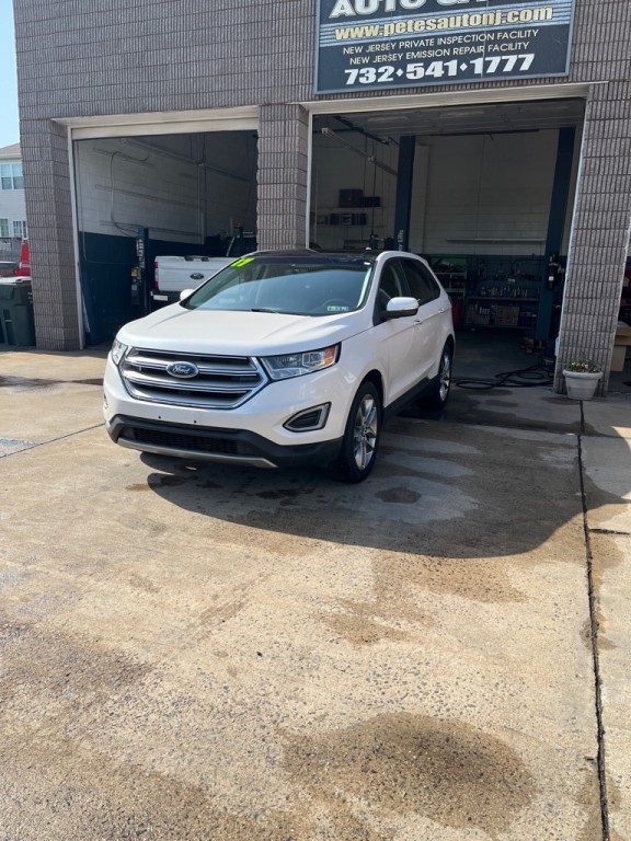 2017 Ford Edge Image 1