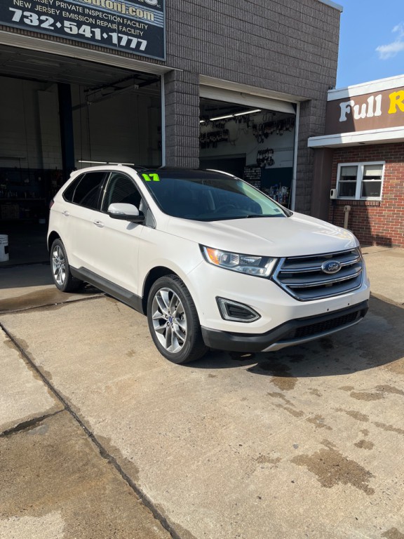2017 Ford Edge Image 3