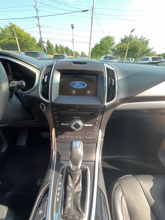 2017 Ford Edge Image 14