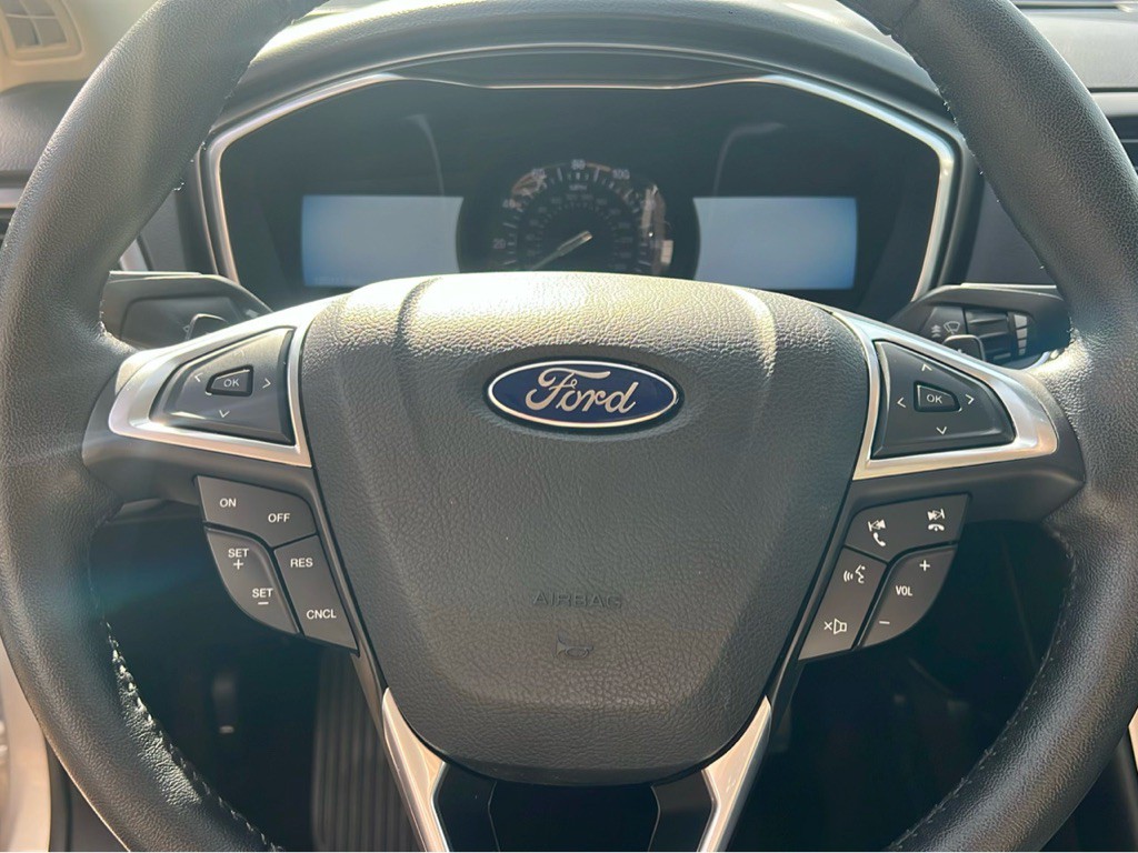 2017 Ford Fusion Image 20