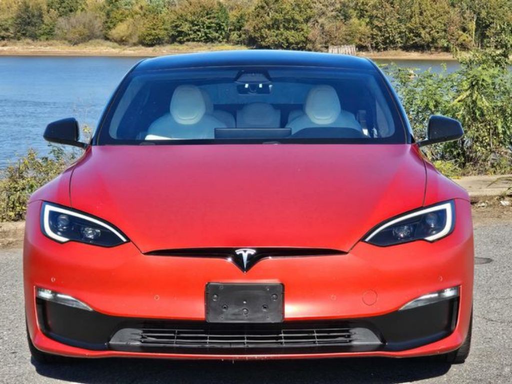2022 Tesla Model S Image 3